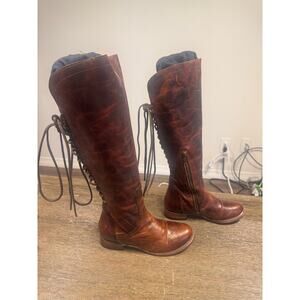 Designer x Freebird by Steve Madden Women’s Fill Lace Up Stag 18” Boots size 8